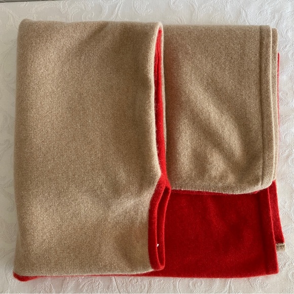 C.Z. Falconer red beige color block cashmere poncho - Picture 8 of 9